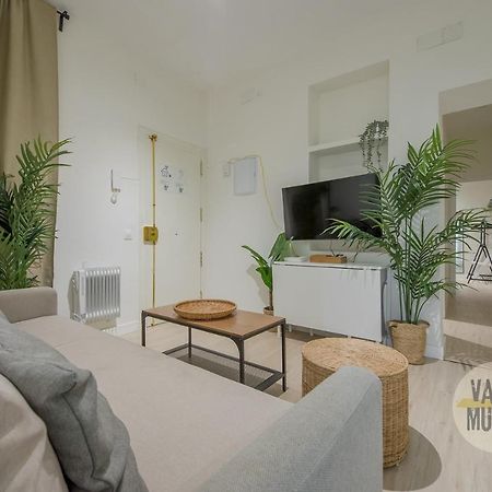 Nuevo Apt De 7 Pax En El Corazon De Malasana Madrid Bagian luar foto