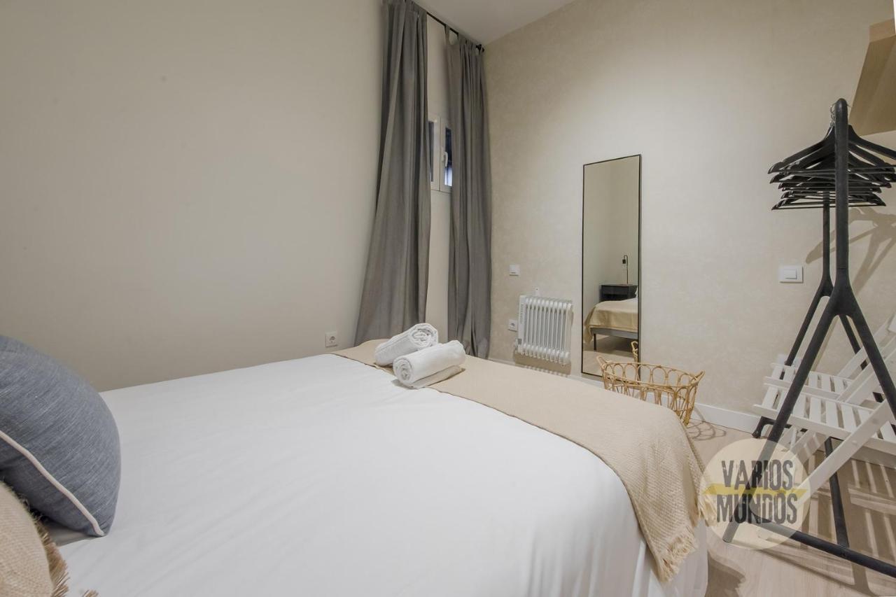 Nuevo Apt De 7 Pax En El Corazon De Malasana Madrid Bagian luar foto
